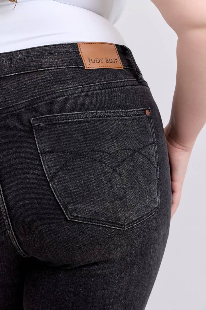 Judy Blue Plus Size High Waisted Tummy Control Bootcut Jeans