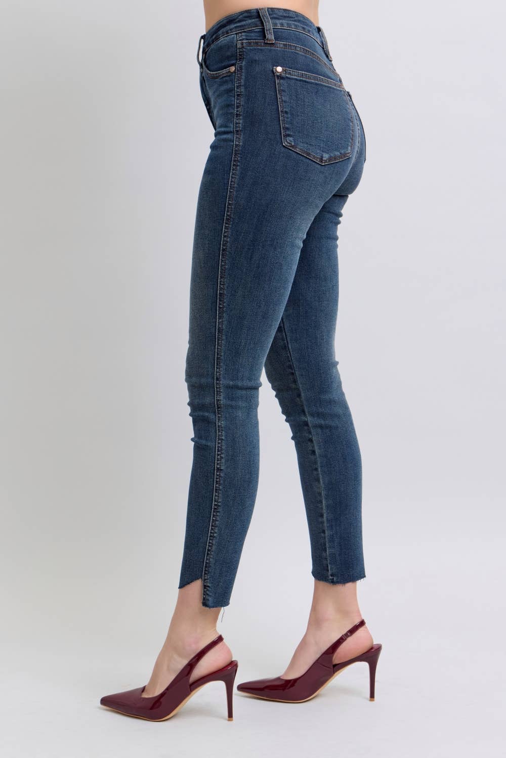 Judy Blue High Waisted Tummy Control Step Hem Skinny Jeans