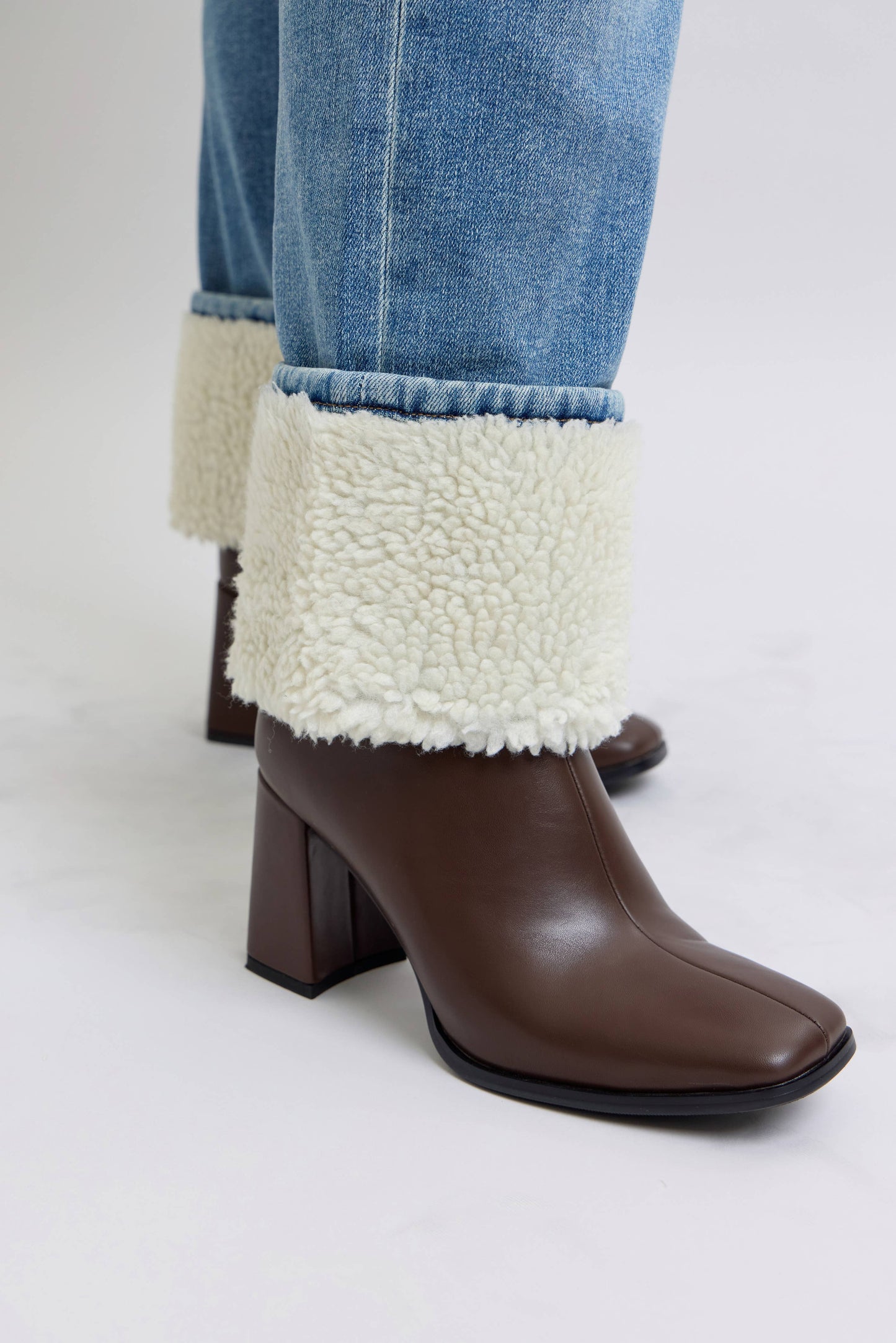Judy Blue Plus Size High Waisted Shearling Cuff Straight Jeans