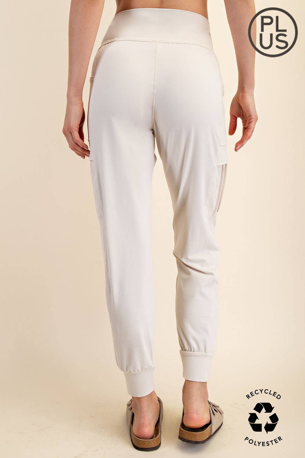 BUTTER JOGGER WITH SIDE POCKETS - PLUS SIZE