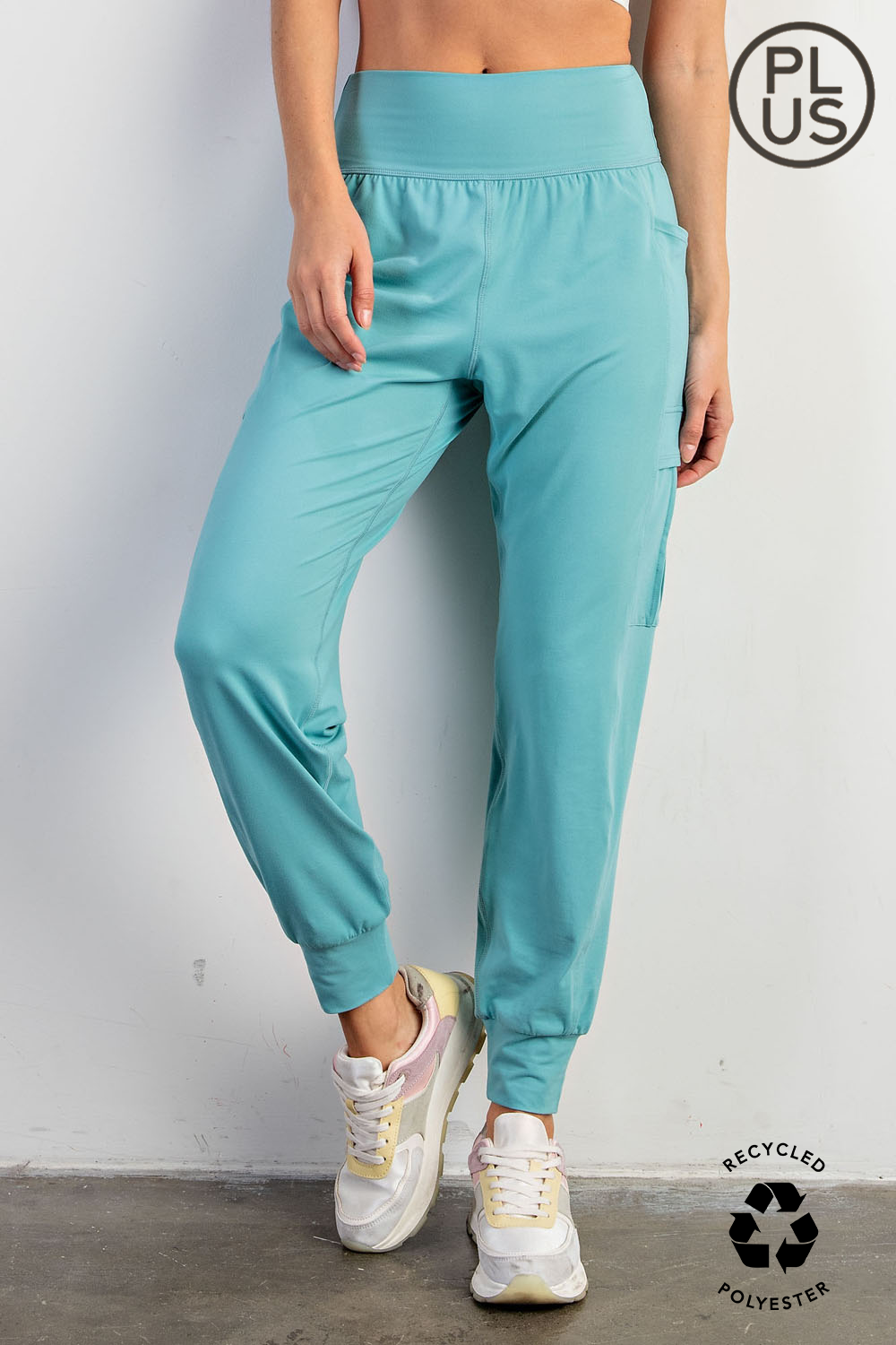 BUTTER JOGGER WITH SIDE POCKETS - PLUS SIZE