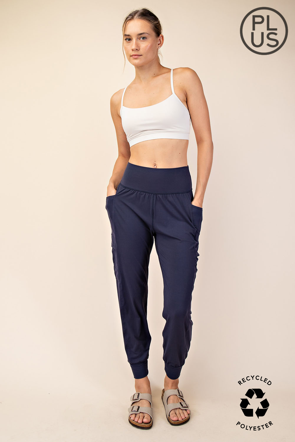 BUTTER JOGGER WITH SIDE POCKETS - PLUS SIZE