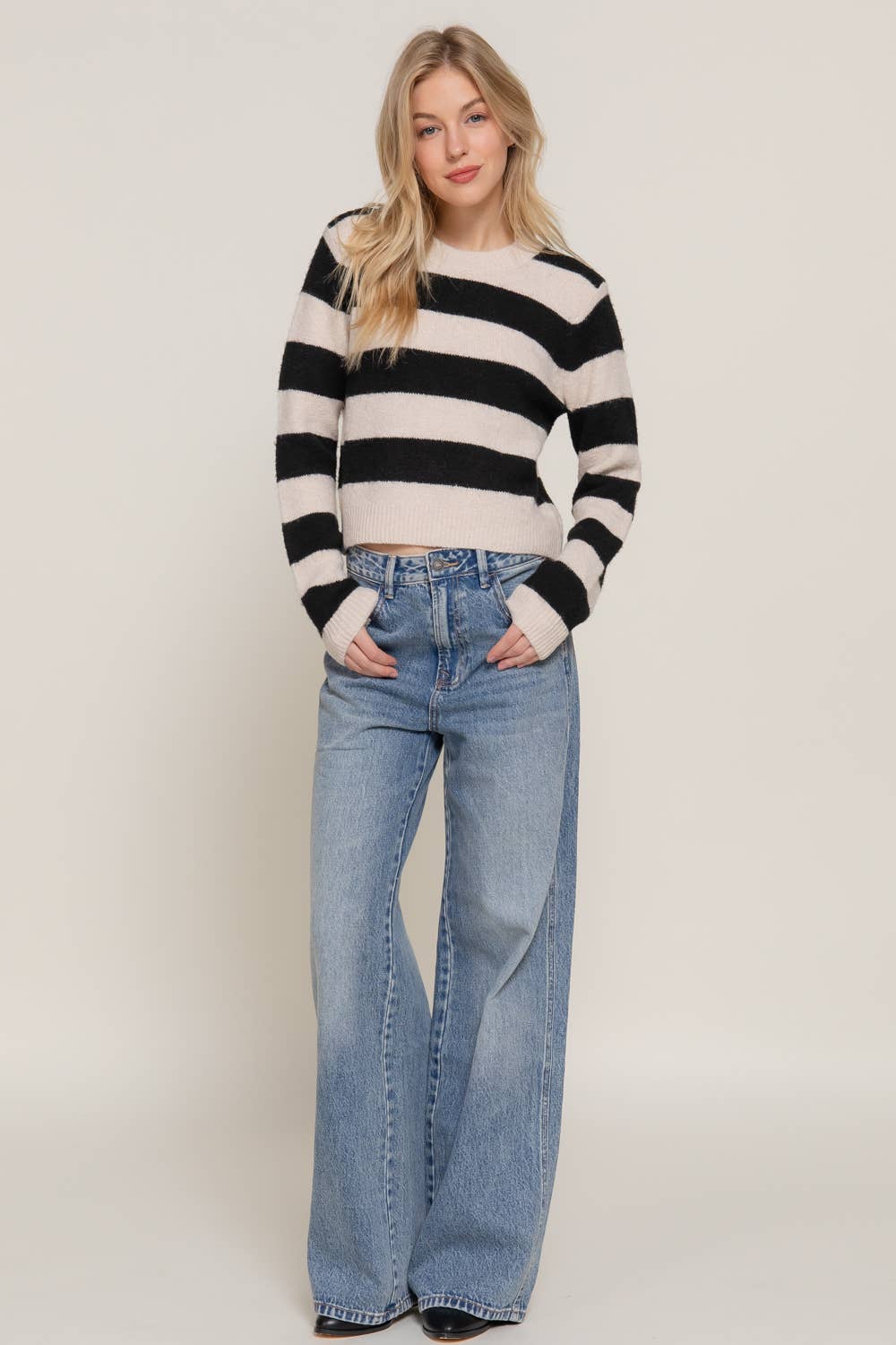 Long Sleeve Crew Neck Stripe Sweater