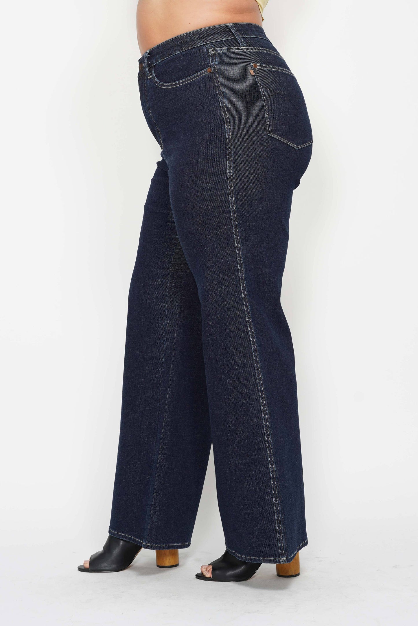 Judy Blue Plus Size High Waisted Tummy Control Retro Wide Leg Jeans