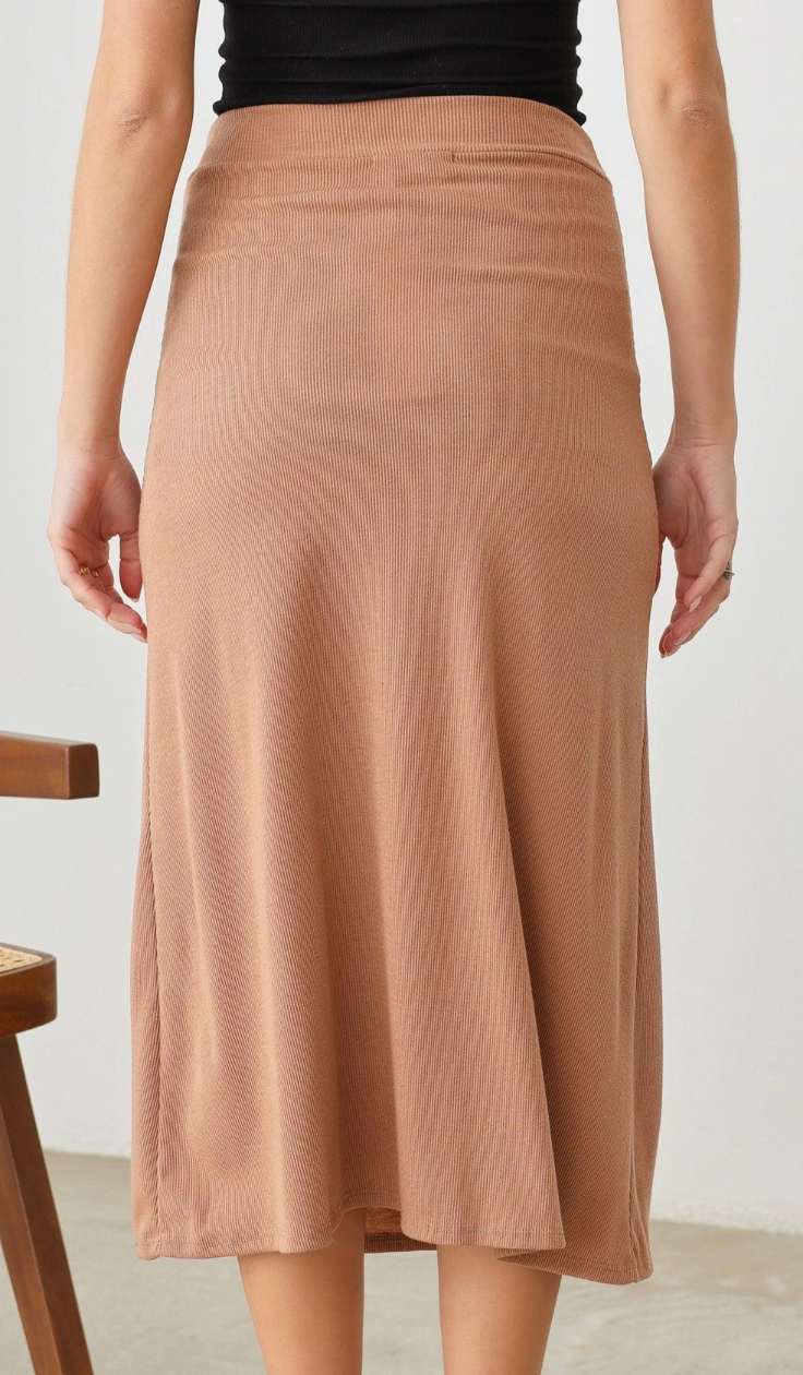 Ribbed Two Front Slit Midi Skirt