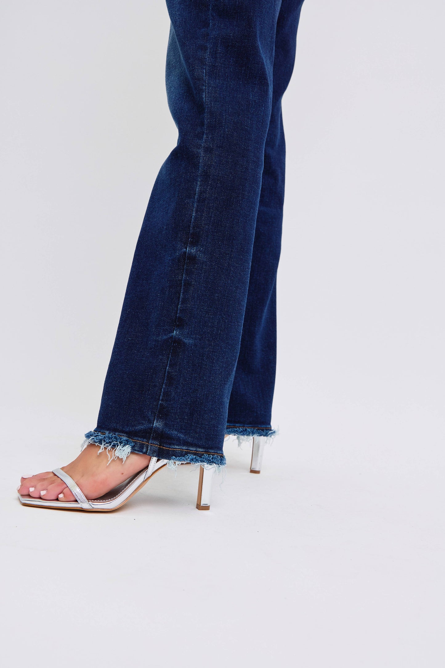 Judy Blue Mid Rise Straight Leg Jeans with Fray Hem