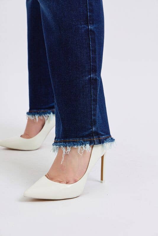 Judy Blue Plus Size Mid Rise Straight Leg Jeans with Fray Hem