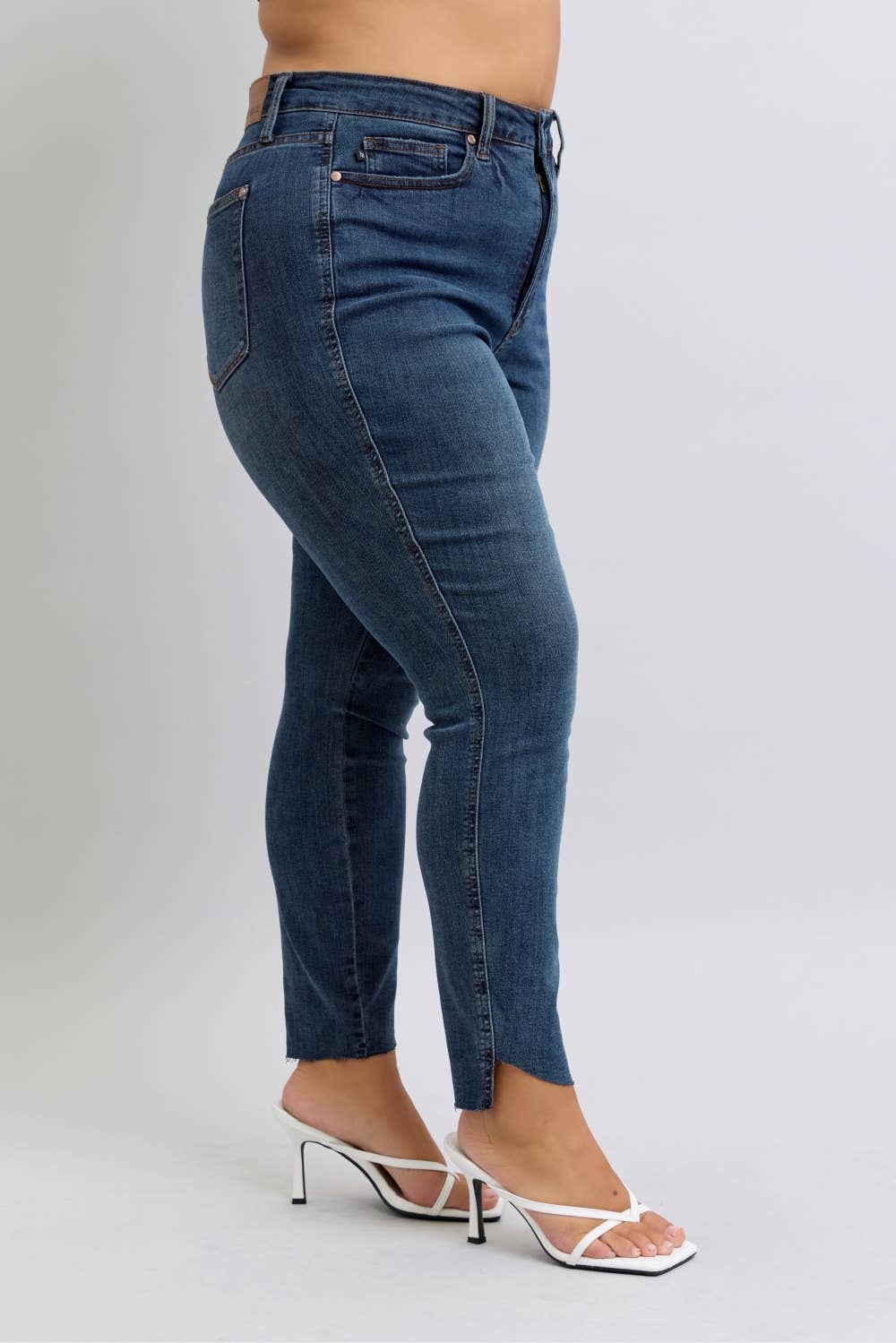 Judy Blue Plus Size High Waisted Tummy Control Step Hem Skinny Jeans