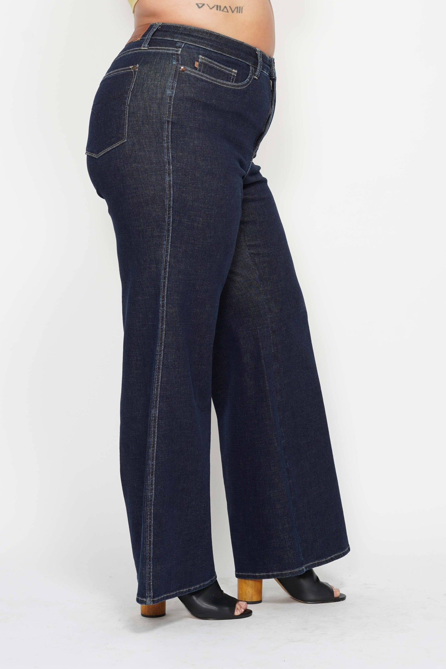 Judy Blue Plus Size High Waisted Tummy Control Retro Wide Leg Jeans