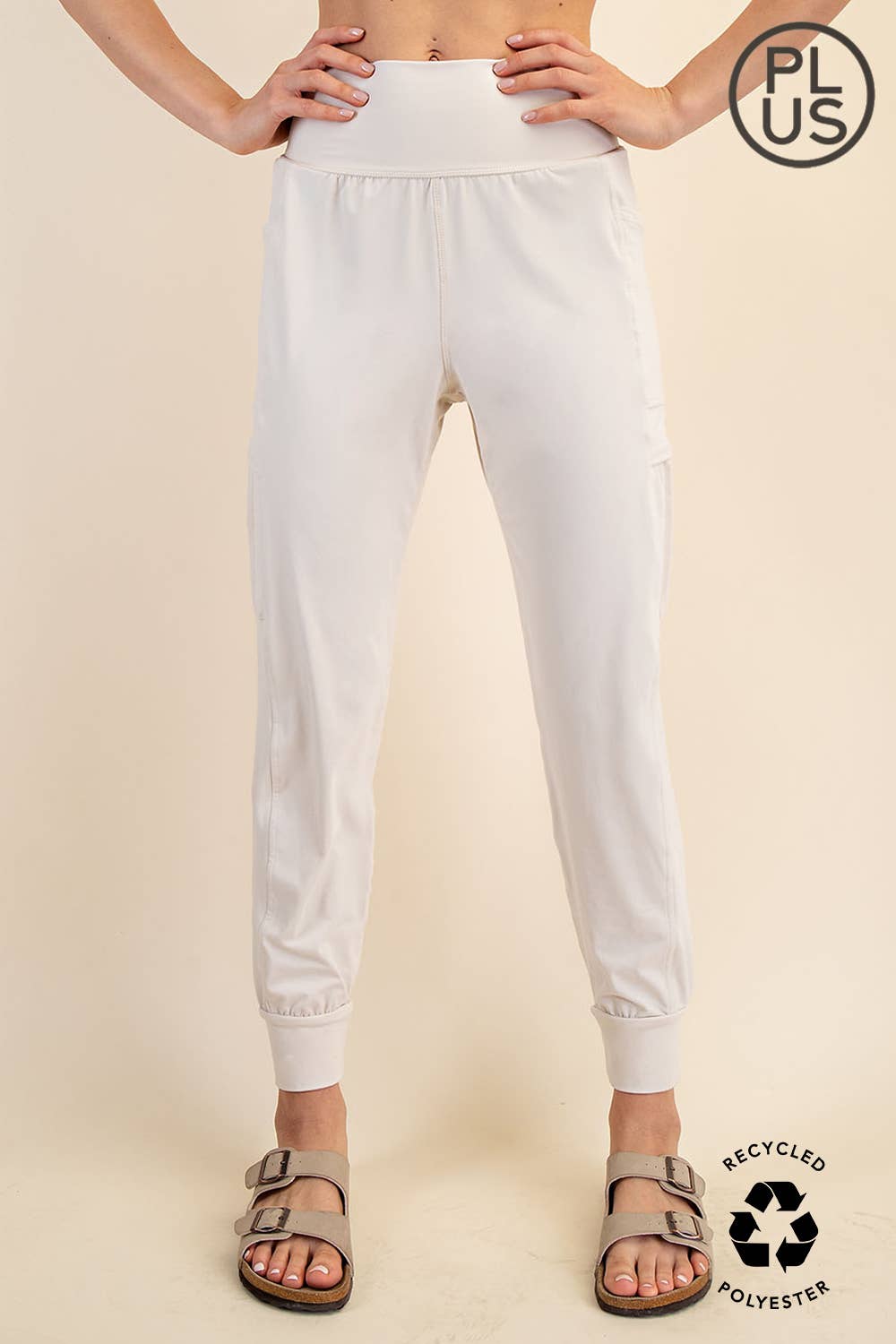 BUTTER JOGGER WITH SIDE POCKETS - PLUS SIZE