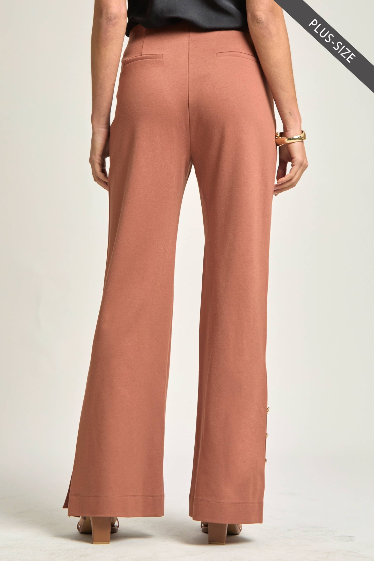 PLUS SIZE Magic Gala Button-Hem Pants