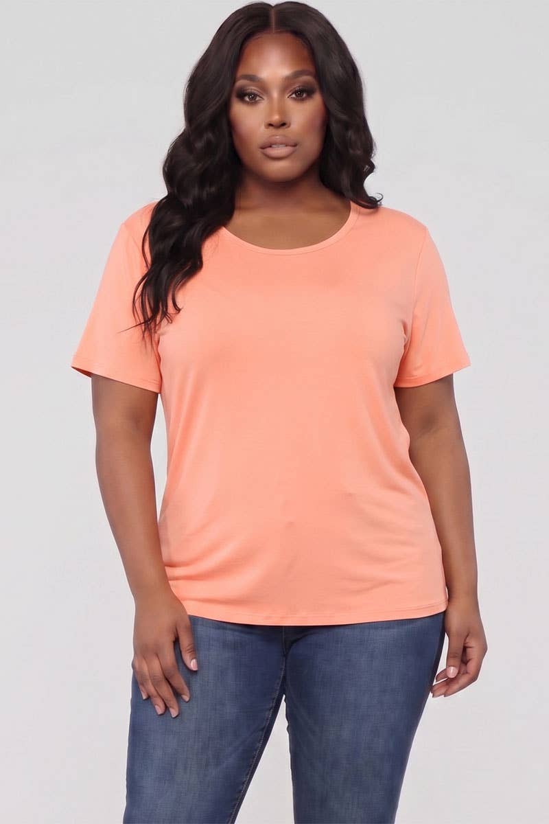 Basic Short Sleeve T-shirt - Plus Size