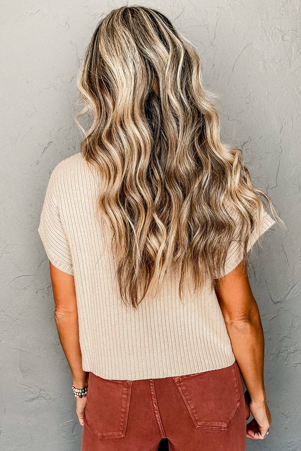 Ribbed Knit Short Sleeve Top with Pocket – Cozy & Stylish Everyday Wear