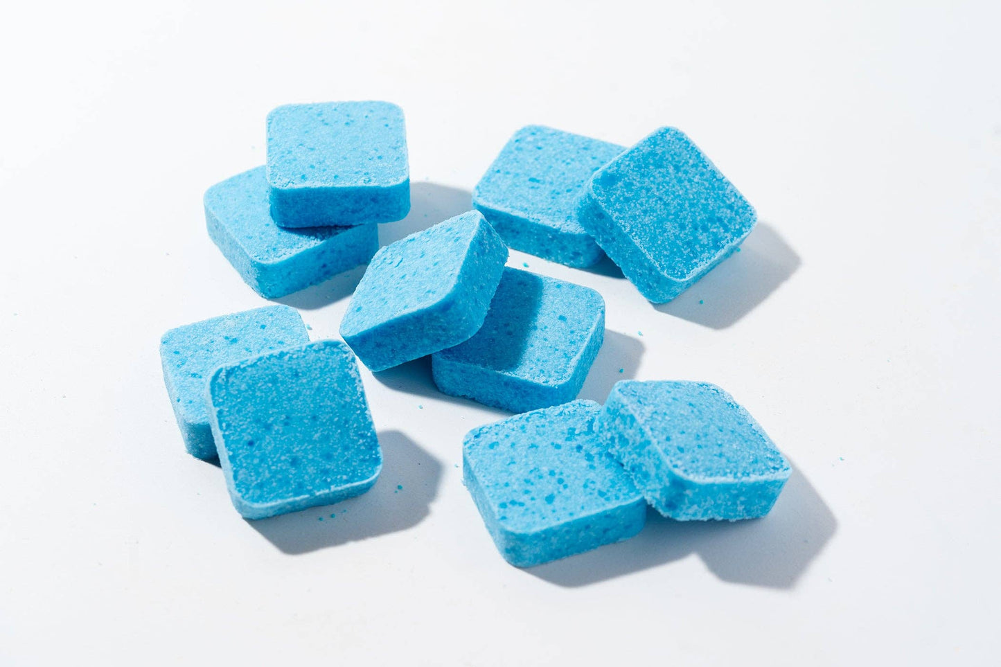 Cold Kicker Shower Steamers – Eucalyptus Mint Aromatherapy