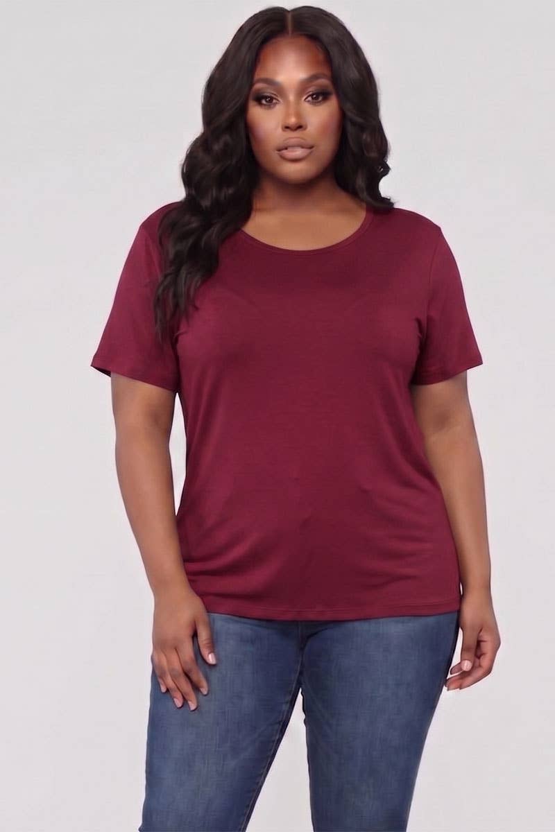 Basic Short Sleeve T-shirt - Plus Size
