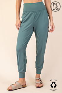 BUTTER JOGGER WITH SIDE POCKETS - PLUS SIZE