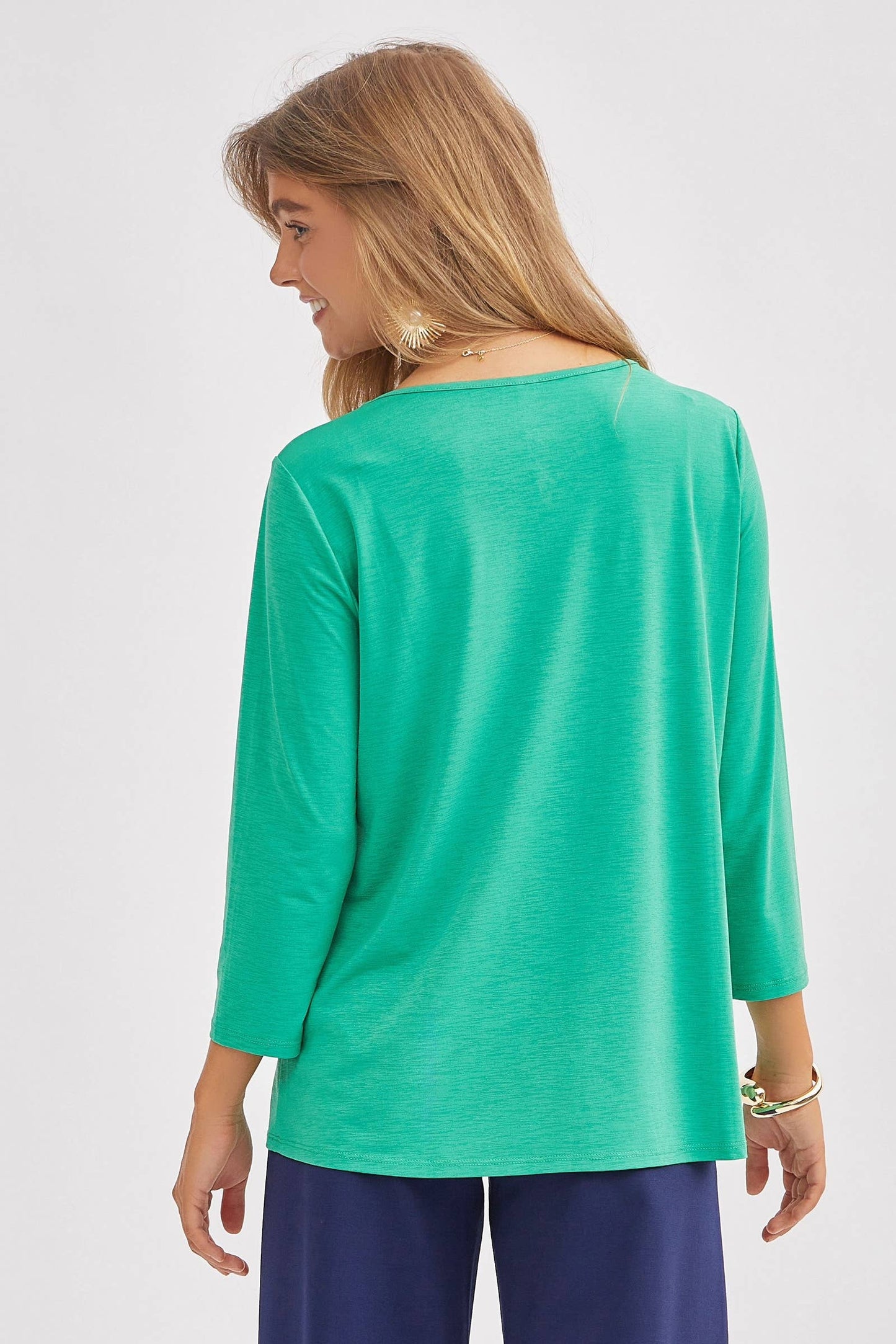 Signature Classic V-Neck Top – Wrinkle-Free 3/4 Sleeve Stretch Blouse