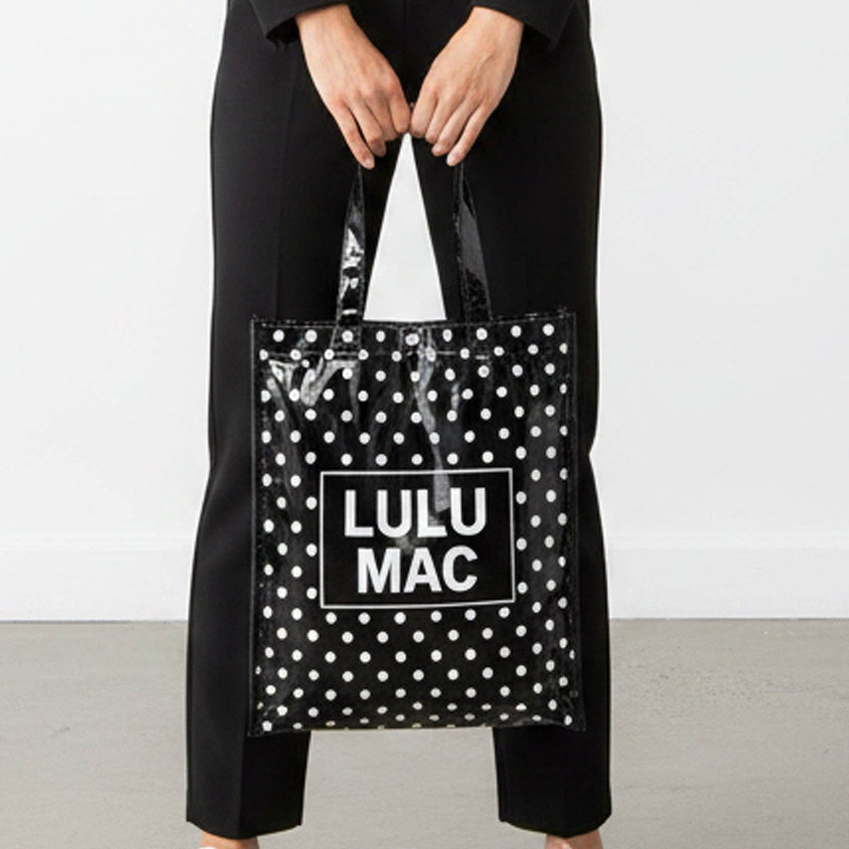 Lulu Mac REUSABLE TOTE-BLACK WHITE DOTS