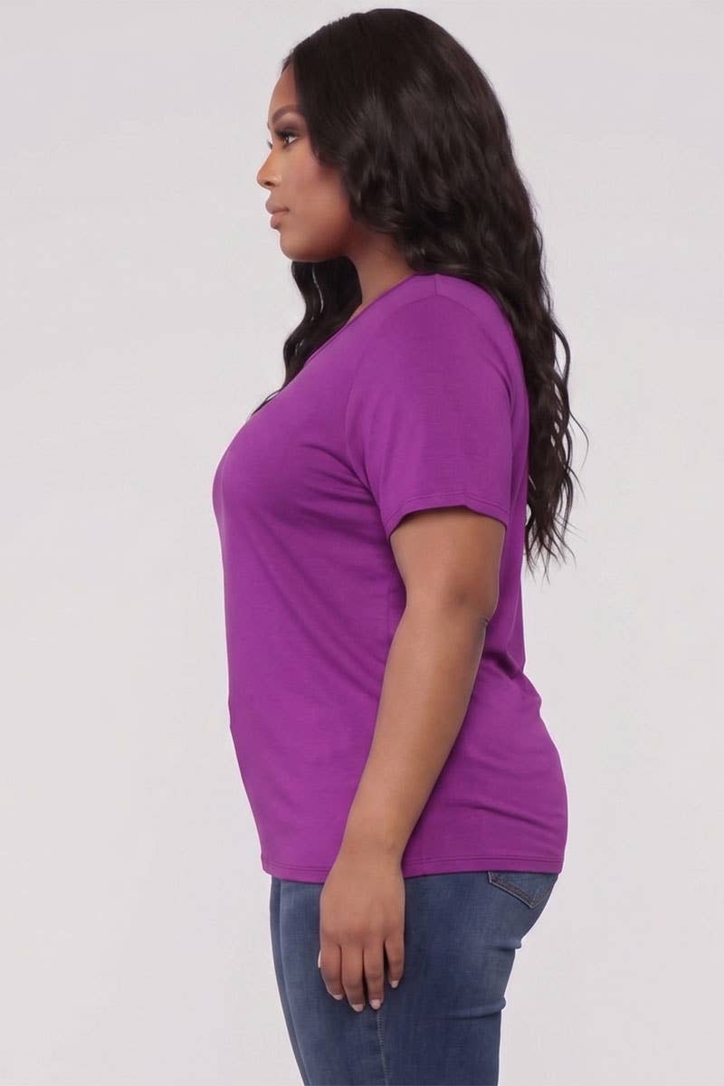Basic Short Sleeve T-shirt - Plus Size
