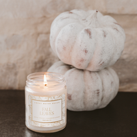 Fall Leaves Candle – Cozy Autumn Scent with Apple, Orange, Cinnamon & Cloves (9oz)