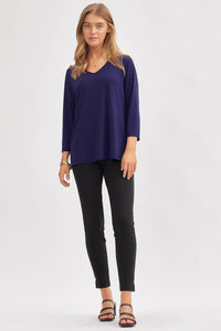 Signature Classic V-Neck Top – Wrinkle-Free 3/4 Sleeve Stretch Blouse