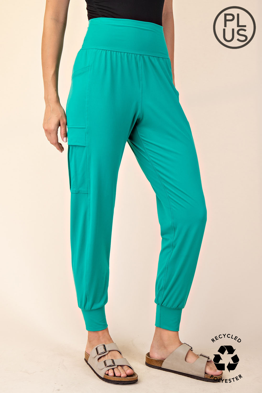 BUTTER JOGGER WITH SIDE POCKETS - PLUS SIZE