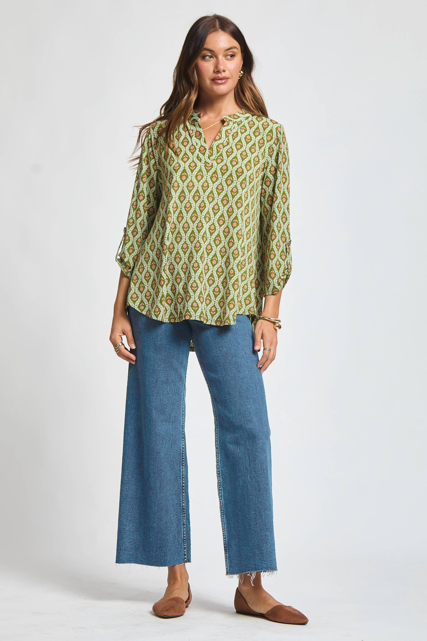 Signature Lizzy Top – Lightweight Wrinkle-Free Travel Blouse with Mandarin Collar