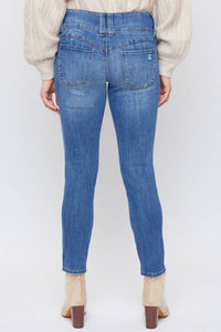 Petite WannaBettaButt Mid-Rise 3-Button Skinny Jeans